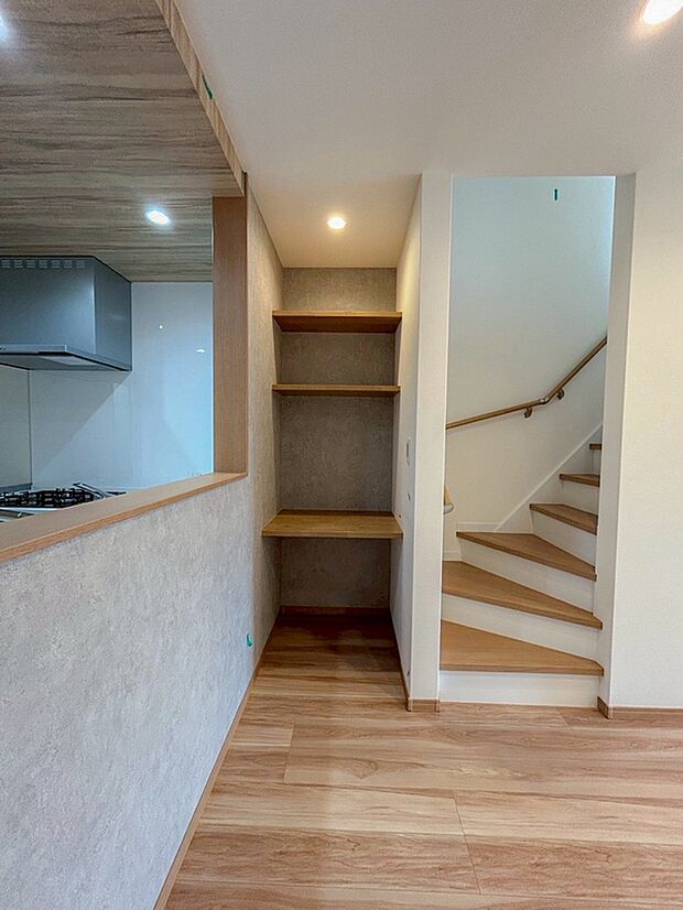 【カウンター】(写真撮影:2025年10月)