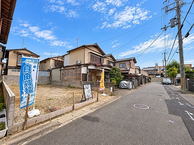 【■現地（2026年09月）撮影】樫原小学校まで徒歩３分！お家から学校が見える距離でママもお子様も安心♪