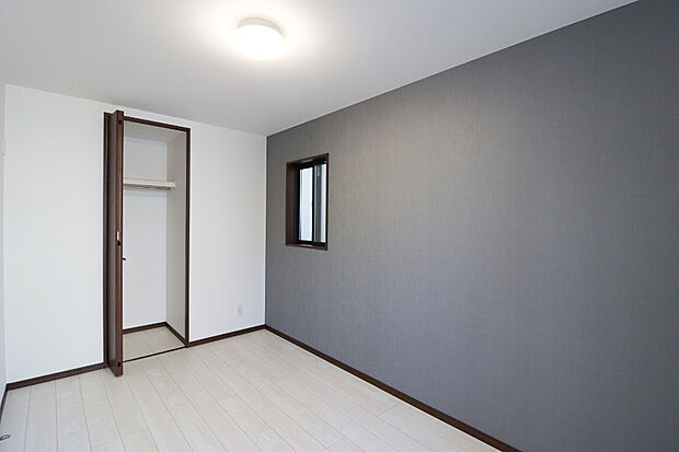 【【ドリームタウンシリーズ施工例:洋室】】落ち着きがある主寝室や遊び心と可愛らしさが共存した子ども部屋など毎日過ごすプライベートな居室を寛げる空間に。