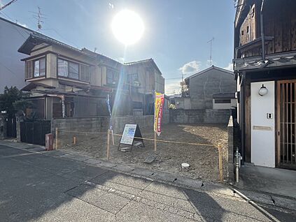 【現地】