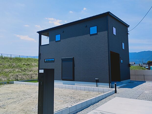 眺望と調和の家 Grigio-グリジオ-