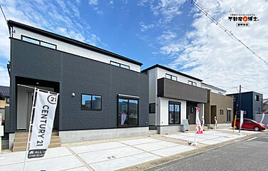 新築購入で月々6万円台【ご来場＆ご成約プレゼントご用意】～彦根市彦富町～全3棟(残り2棟) その他