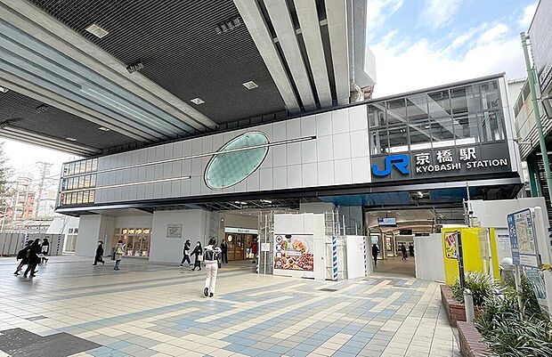【JR大阪環状線「京橋」駅まで自転車10分】
最寄りのバス停からJR「京橋」駅までアクセス可能で、通勤・通学・お出かけの幅も広がりそうです。ぜひ、お気軽にお問い合わせください。