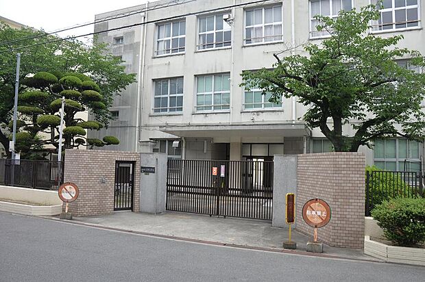 豊里小学校
