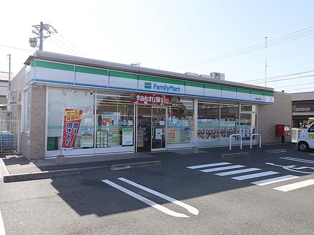 ファミリーマート豊橋花田町店