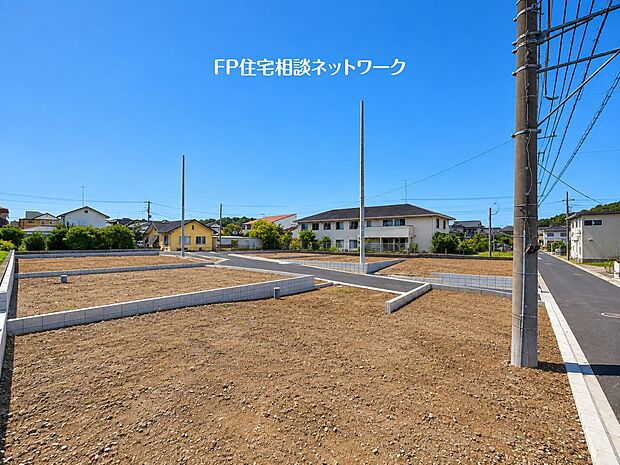 四季を通じて自然と触れ合えるスポットが周辺には盛りだくさん!お散歩やジョギング、週末のご家族での遊びに最適です。