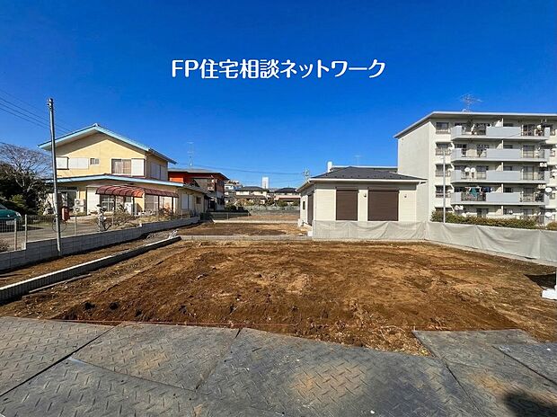 【現地外観写真】四季を通じて自然と触れ合えるスポットが周辺には盛りだくさん！お散歩やジョギング、週末のご家族での遊びに最適です。暮らしの夢を育む理想の住まいがここにはあります。