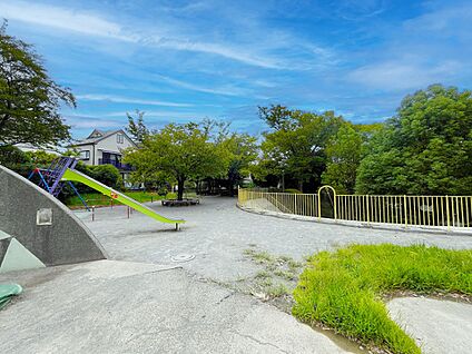 大場富士塚公園 1200m