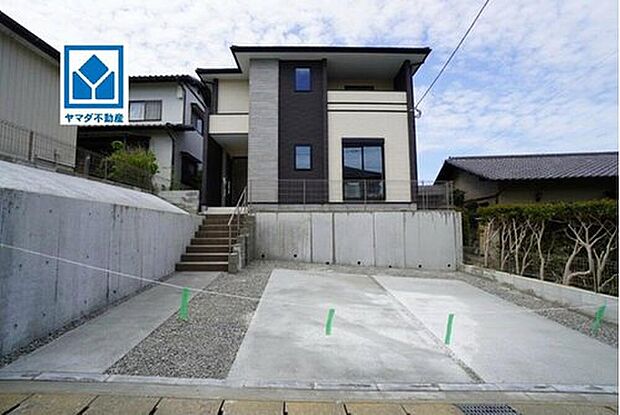 オール電化!敷地約55坪!南向き☆P3台分!
西鉄バス「浦の原」歩6分!大橋・天神・博多など多方面行き♪
ゆめモール那珂川(車5分/1.7km)♪