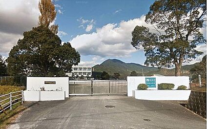 筑紫野市立阿志岐小学校 290m