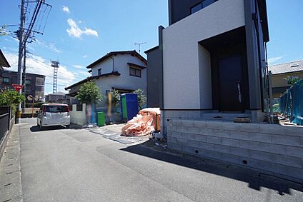 前面道路含む現地写真