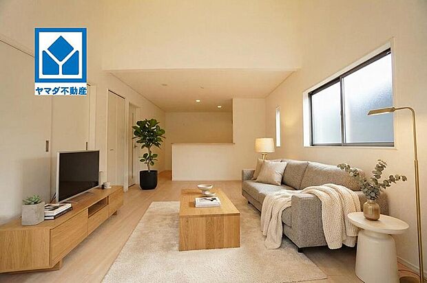 【リビング】1号棟。家具はイメージです。将来にわたって住みやすくプランニングを重ねて設計された間取で日々の生活をしやすい動線を考えた居住空間を創り上げております^^