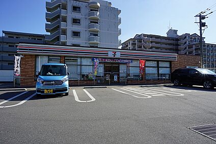 セブンイレブン福岡三苫5丁目店 967ｍ(徒歩13分)