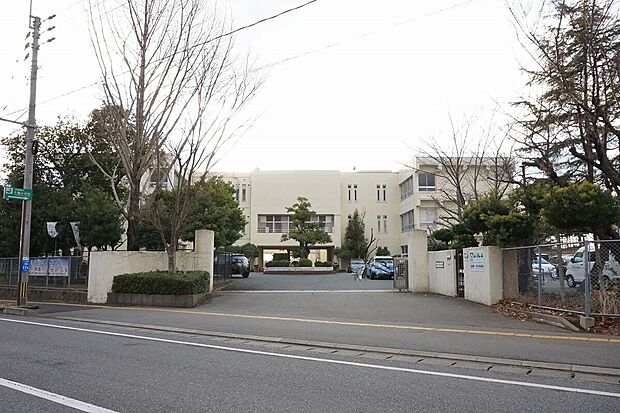 古賀市立千鳥小学校(約400m)