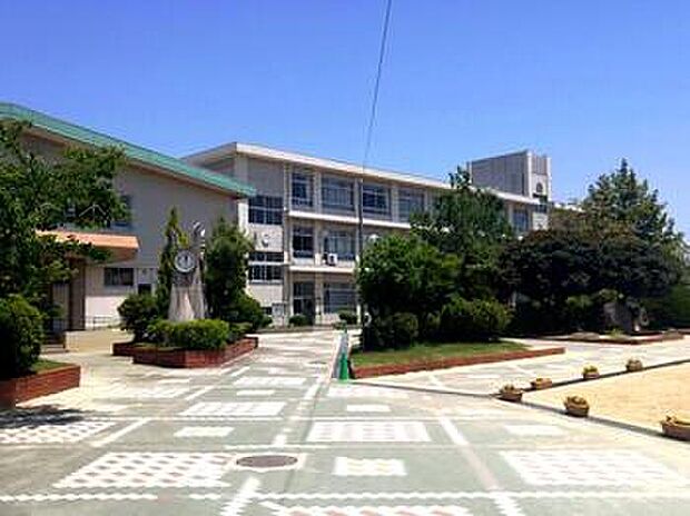 姫路市立灘中学校