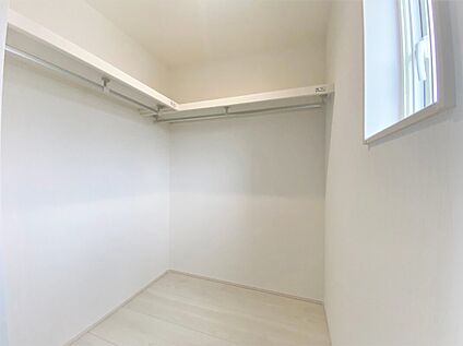 弊社施工例／ウォークインクローゼット