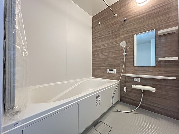 オートバスシステム・浴室暖房換気乾燥機を搭載した1坪タイプの浴室(同仕様)