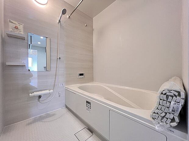 オートバスシステム・浴室暖房換気乾燥機を搭載した1坪タイプの浴室(5号棟同仕様)