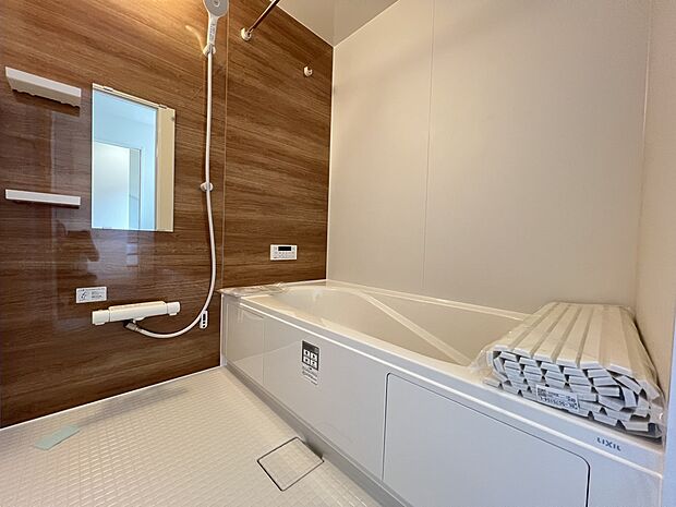 オートバスシステム・浴室暖房換気乾燥機を搭載した1坪タイプの浴室(4号棟)