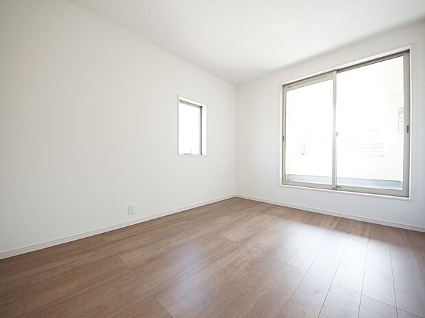 2階には洋室を4部屋ご用意いたします(2号棟同仕様)