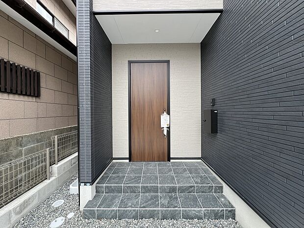 【玄関】玄関アプローチ