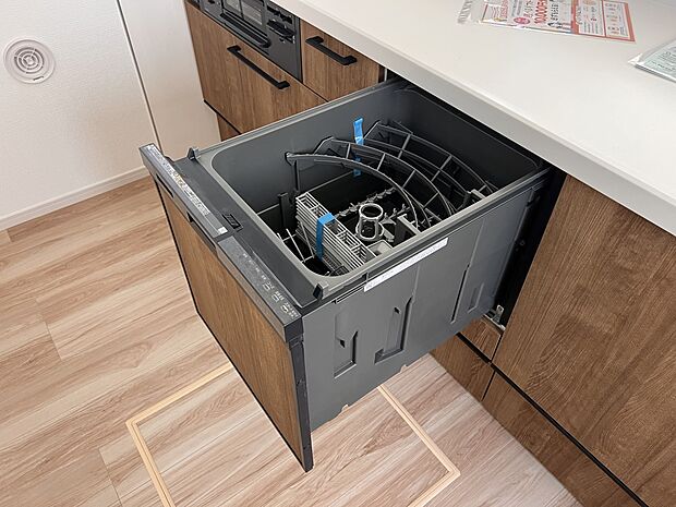 【発電・温水設備】食器洗浄乾燥機