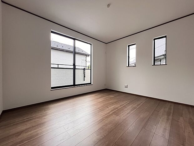 【洋室】洋室7帖 WIC、バルコニー付きのお部屋です(A号棟)