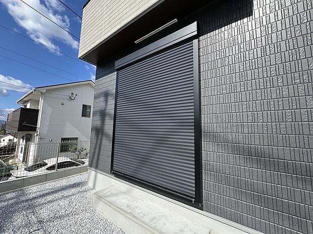 【防犯設備】防犯シャッター