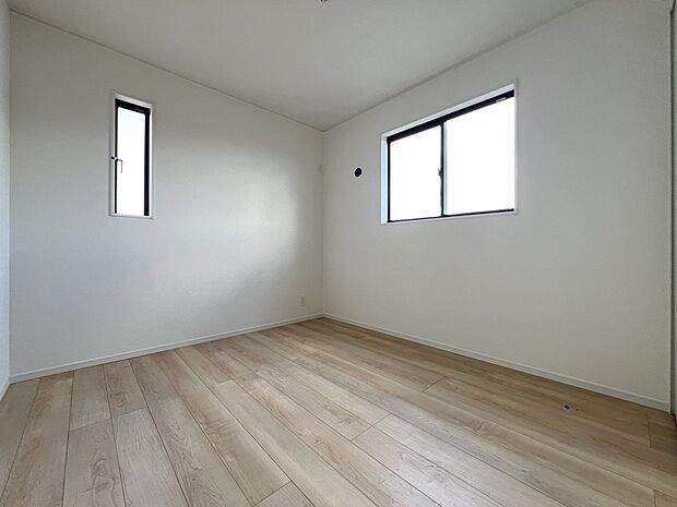 【洋室】洋室5.2帖 2階には洋室を4部屋ご用意いたしました(1号棟)