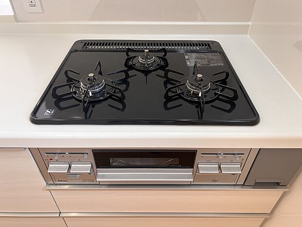 【その他設備】三口ガスコンロ(同仕様)