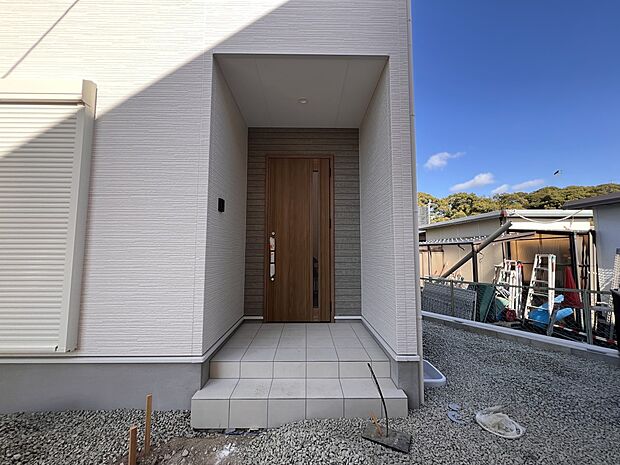 【玄関】玄関アプローチ部分