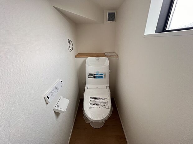 【トイレ】1.2階にトイレを設置しました！ウォシュレット機能付き（1号棟）