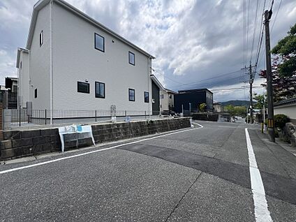 前面道路含む現地写真