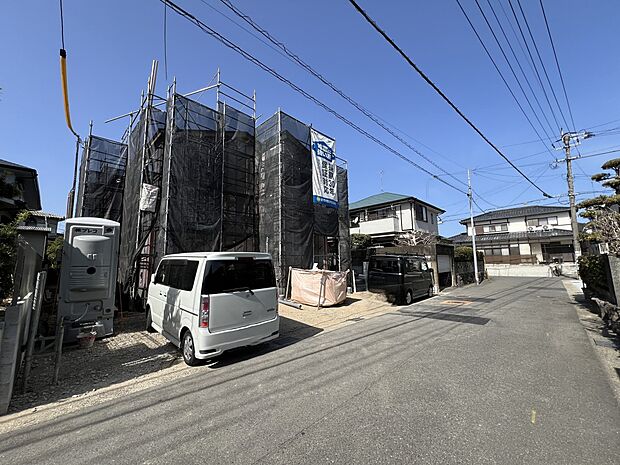 【前面道路含む現地写真】前面道路:東側4.9m公道