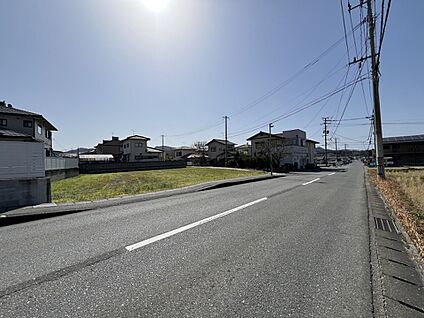 前面道路含む現地写真