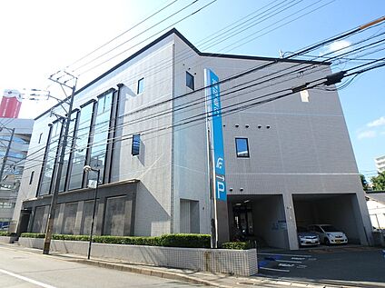 福岡銀行 雑餉隈支店  800m(10分)
