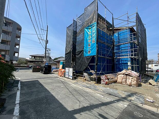 【前面道路含む現地写真】前面道路：南東側5.9ｍ公道