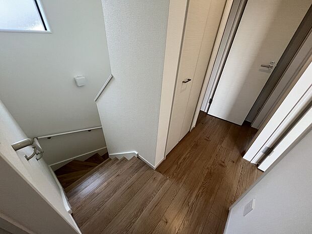 【その他内観】階段部分