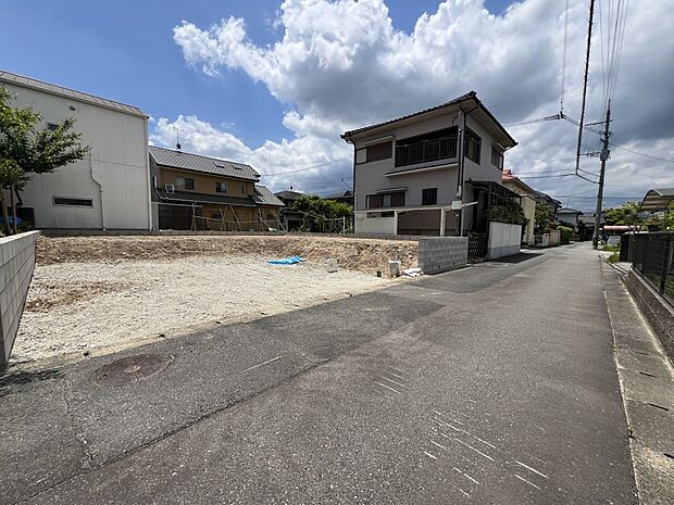 【前面道路含む現地写真】前面道路：北側4ｍ公道