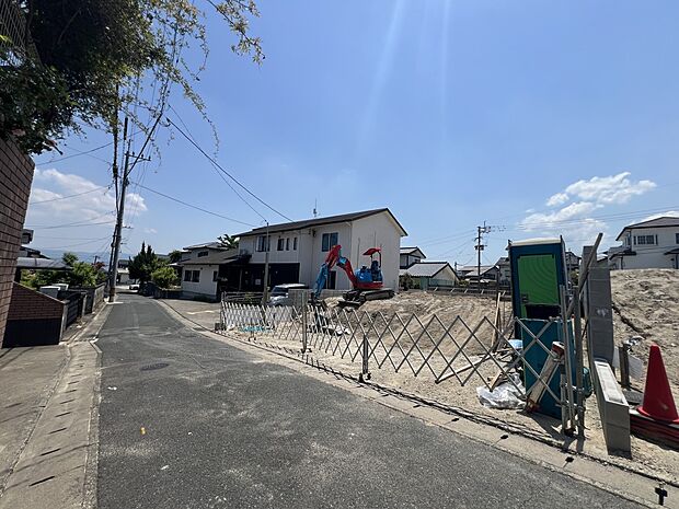 【前面道路含む現地写真】前面道路:南西側4m公道