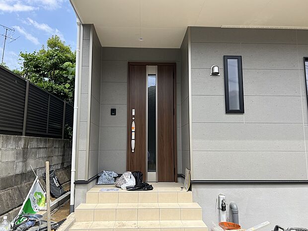 【玄関】玄関アプローチ部分