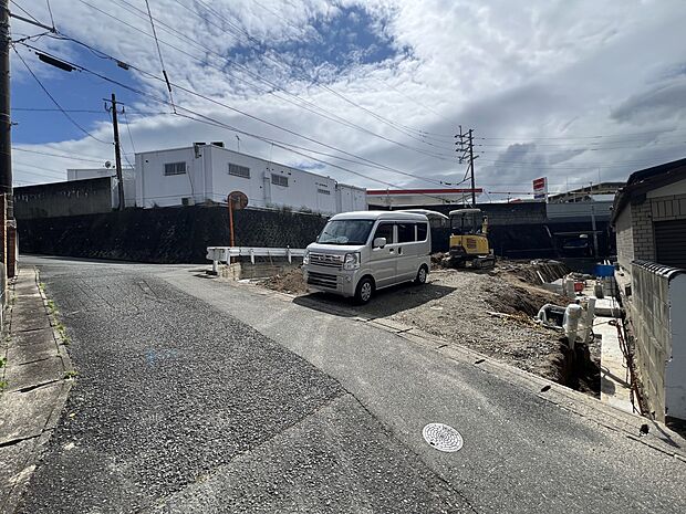 【前面道路含む現地写真】前面道路：北東側4ｍ公道