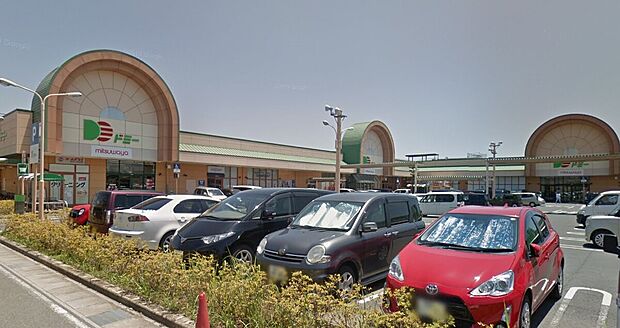 ドミー小坂井店(約1,280m)