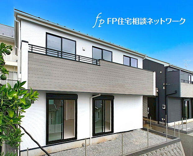 四季の移り変わりを感じられる環境。毎日のお散歩も気持ちよさそうです。自然に包まれた穏やかな暮らしができる住環境が整っています。