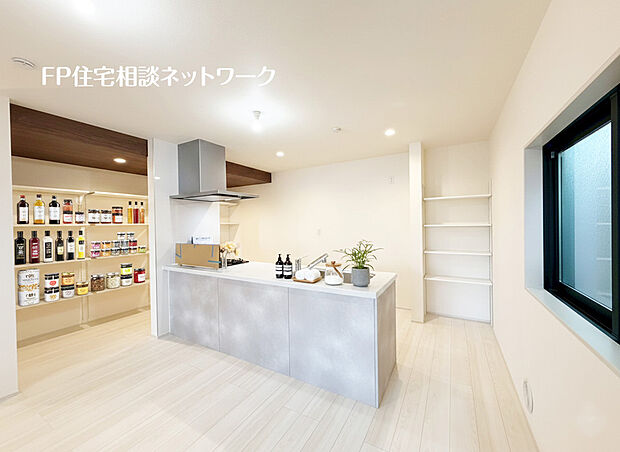 本画像はAIがCGで家具作成しており、実際の現地に家具は設置されておりません。また、販売価格に家具等は含まれておりません。