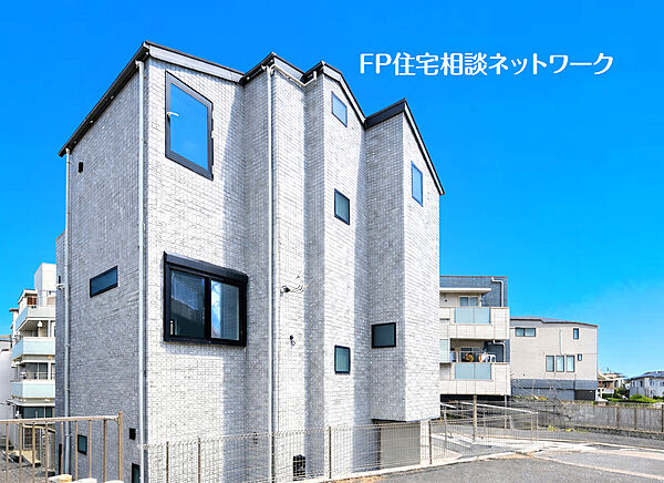 「大口」駅、「妙蓮寺」駅、「菊名」駅徒歩圏内で3駅2路線利用可能！横浜・渋谷方面へのアクセスも良好です。
