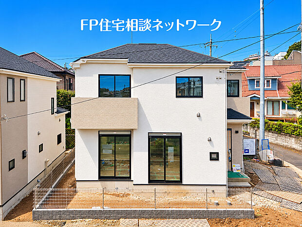 快適な緑に恵まれた閑静な住宅地は、毎日のお散歩など、のびのびスローライフの夢を叶えてくれます。緑も多く、環境も申し分ないので子育てにぴったりですね。
