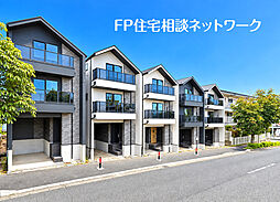 横浜市営地下鉄グリーンライン「東山田」駅 徒歩10分