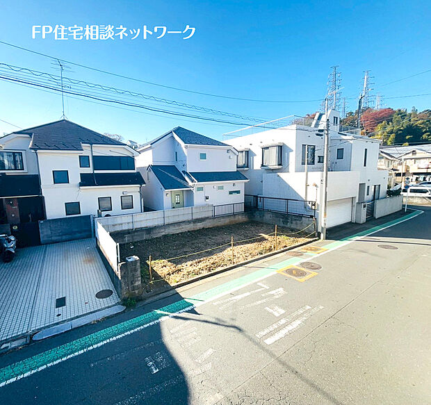 【3路線徒歩利用可能 便利な立地】東横線「大倉山」駅まで徒歩14分の好立地。その他東急新横浜線、地下鉄ブルーラインも徒歩利用可能。横浜、渋谷、新横浜などへのアクセス良好です。