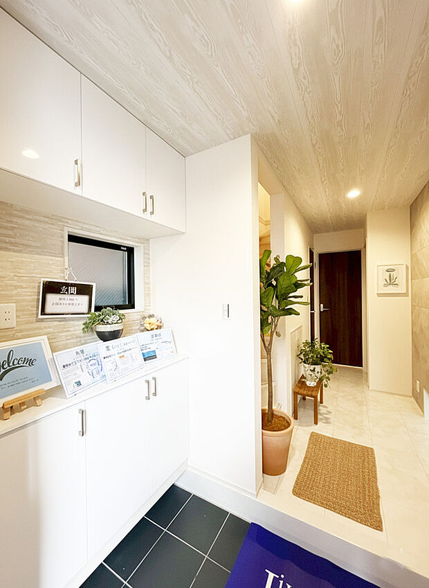 【第一印象から心地よさを】本画像はAIがCGで小物作成しており、実際の現地には小物設置されておりません。また、販売価格に小物等は含まれておりません。